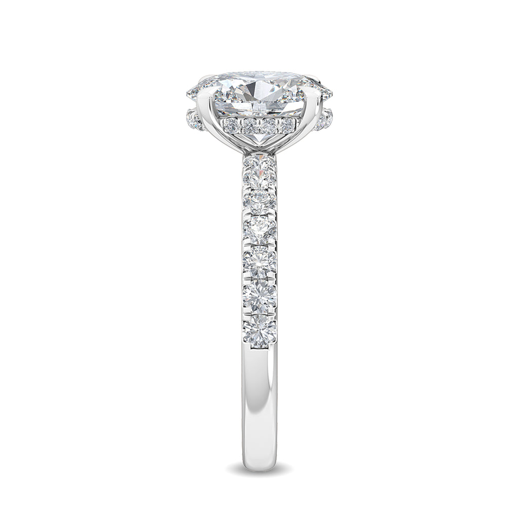 The Classic Pavé Oval