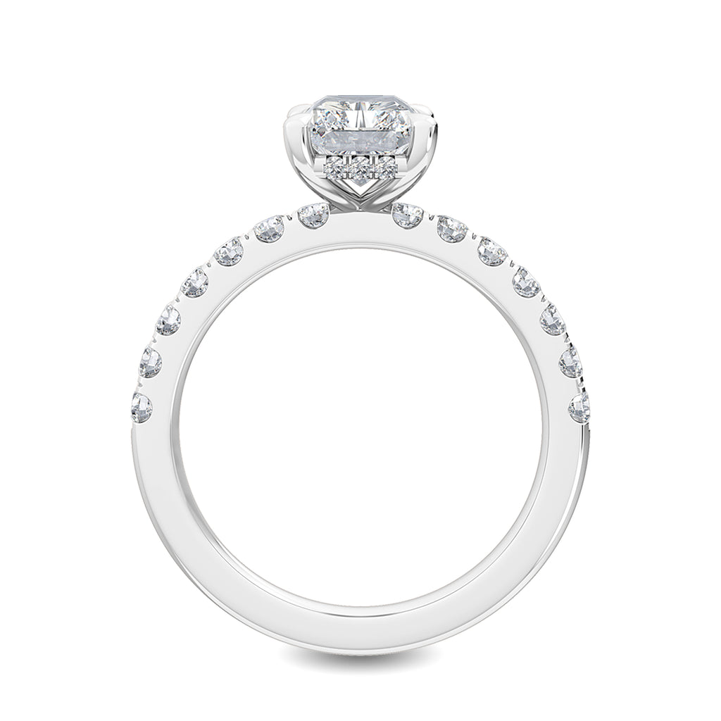 The Classic Pavé Radiant